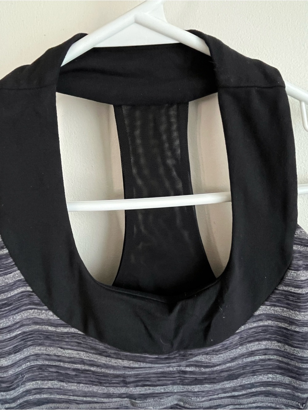 Lululemon Racerback Tank Top 8 - Picture 6 of 7